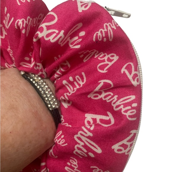 Barbie zipper hair scrunchie hand made USA pink/wht cotton rare print summer - Picture 3 of 5